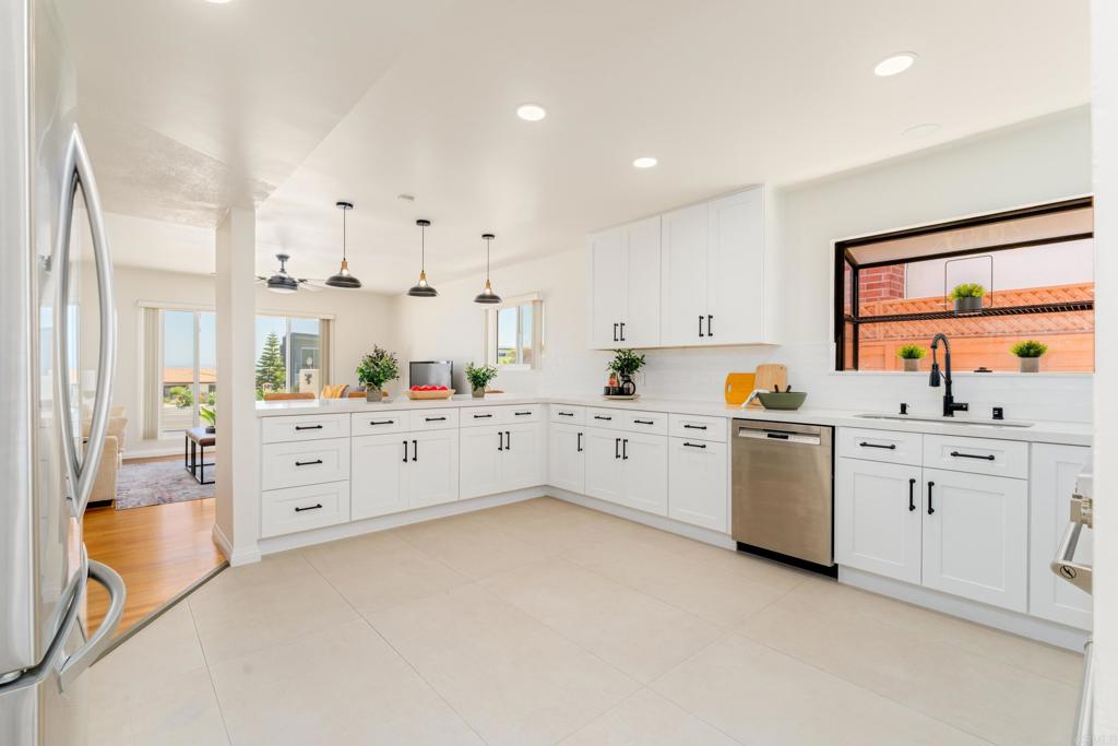 5736 Soledad Mountain Road, La Jolla, CA 92037 — photo 1