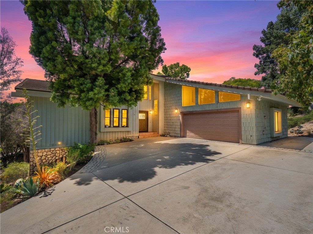 2248 Mil Sorpresas, Fallbrook, CA 92028 — photo 1