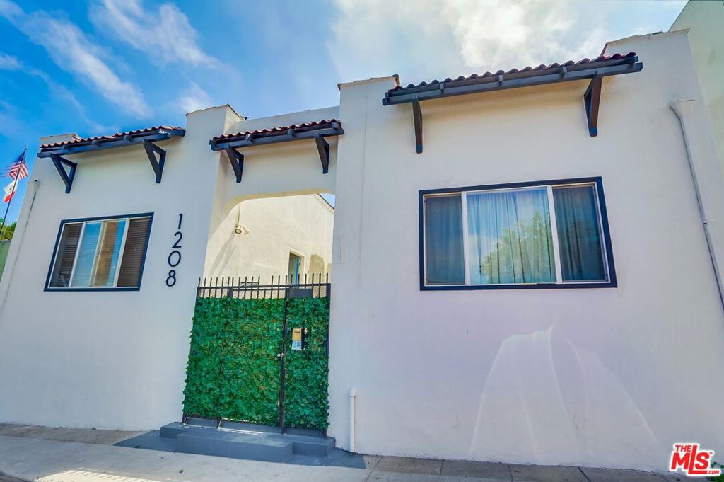 1208 Daisy Avenue, Long Beach, CA 90813 — photo 1