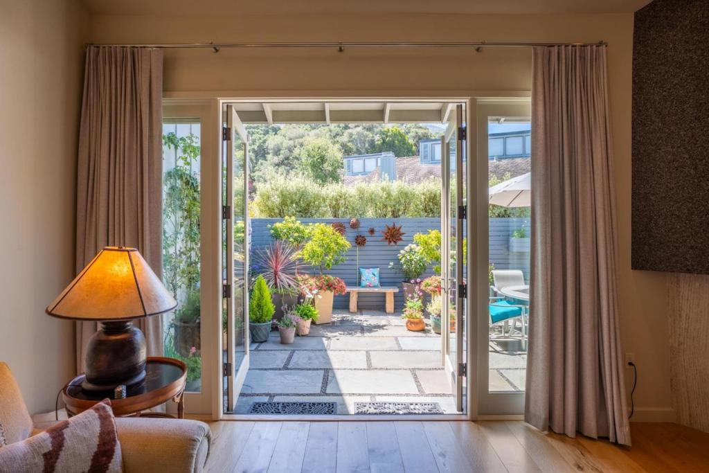 28061 Heron Court, Carmel, CA 93923 — photo 1