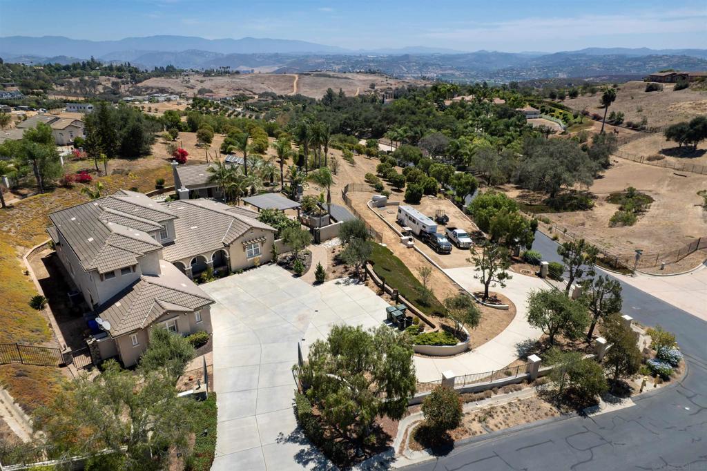 5148 Minneola Drive, Fallbrook, CA 92028 — photo 1