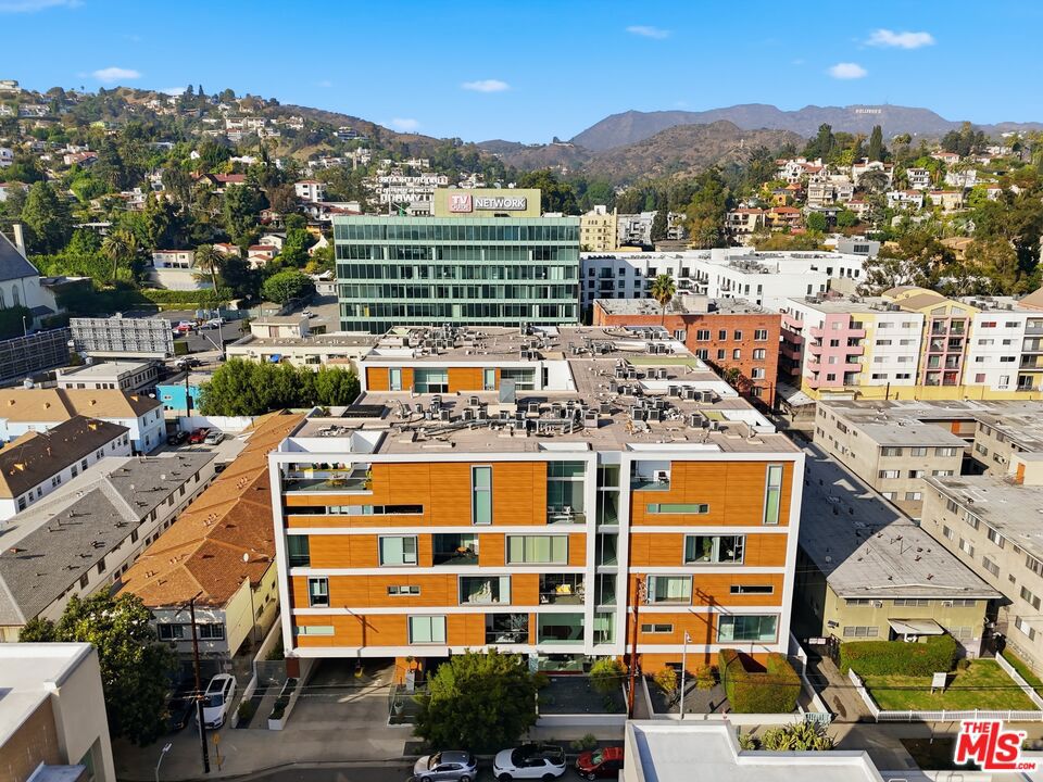6735 Yucca Street 307, Los Angeles, CA 90028 — photo 1