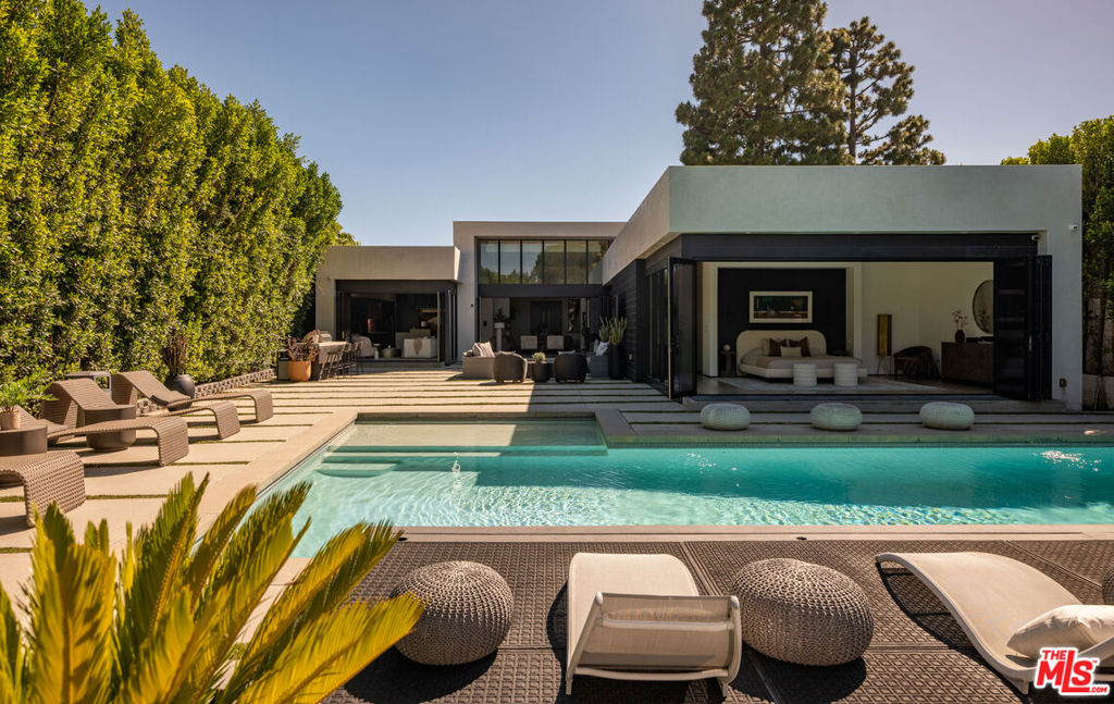 7139 Macapa Drive, Los Angeles, CA 90068 — photo 1