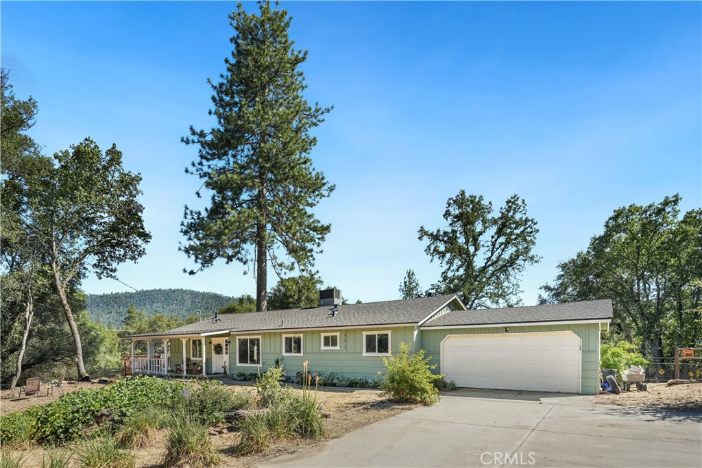 38696 Sierra Lakes Dr.