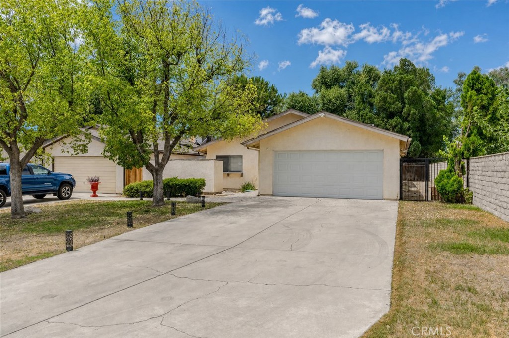 3000 Verdant Court, Bakersfield, CA 93309 — photo 1