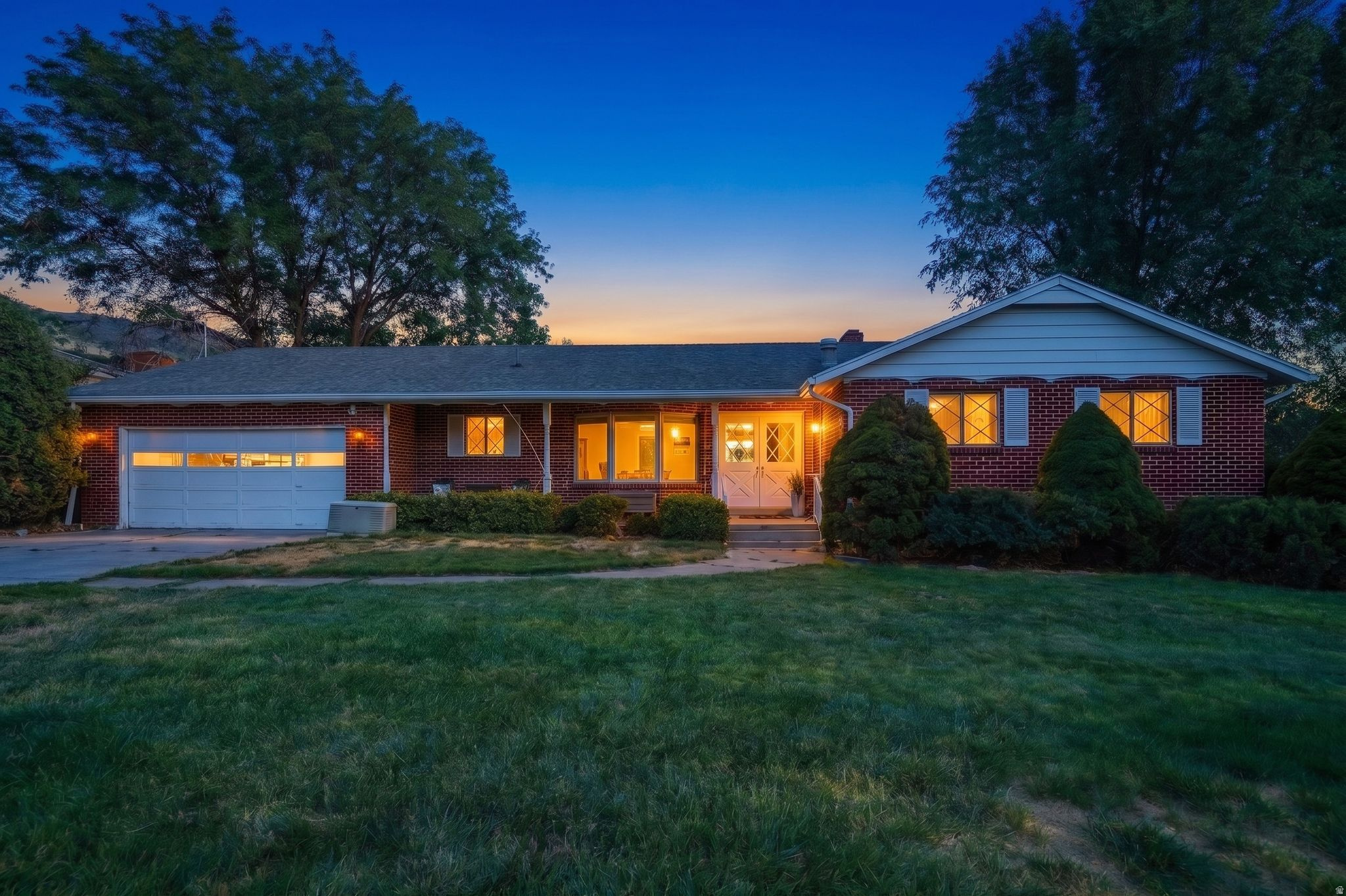997  HENDERSON DR, Ogden, UT 84404 — photo 1