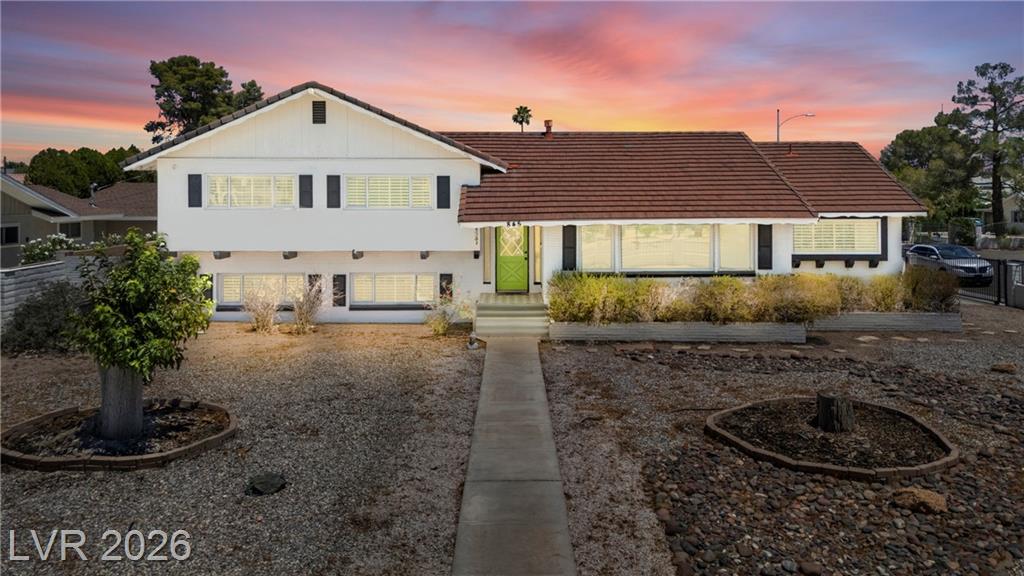 845 Kenny Way, Las Vegas, NV 89107 — photo 1