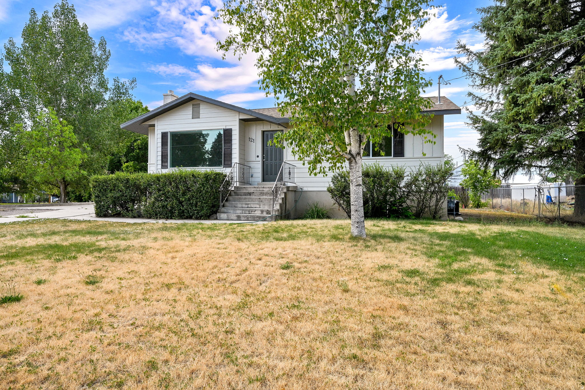 121 E 100 S, Smithfield, UT 84335 — photo 1