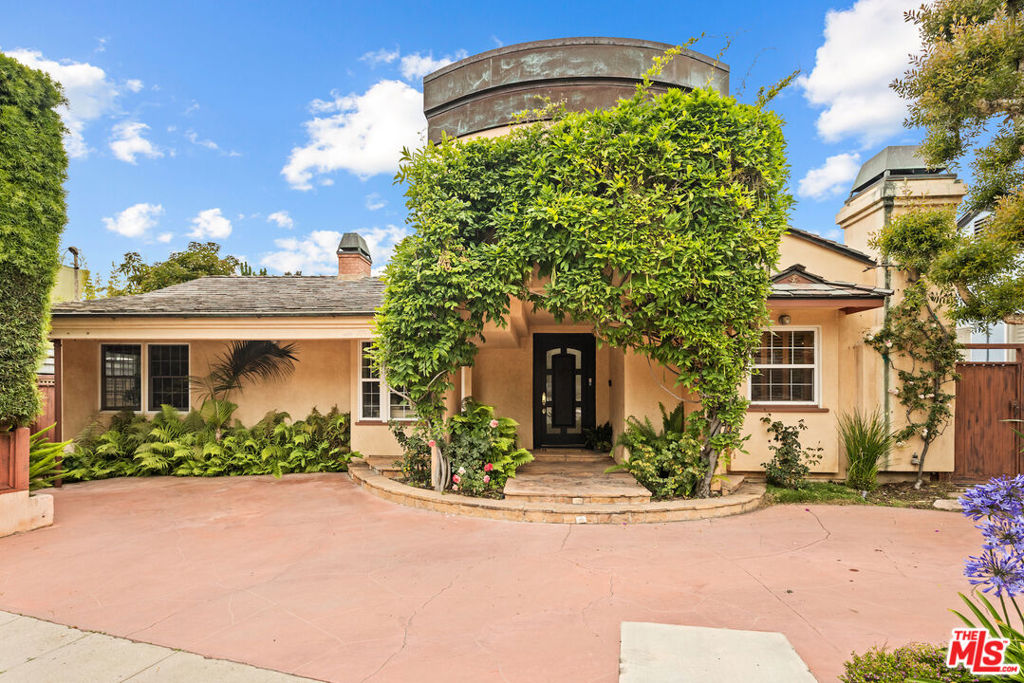 219 Entrada Drive, Santa Monica, CA 90402 — photo 1