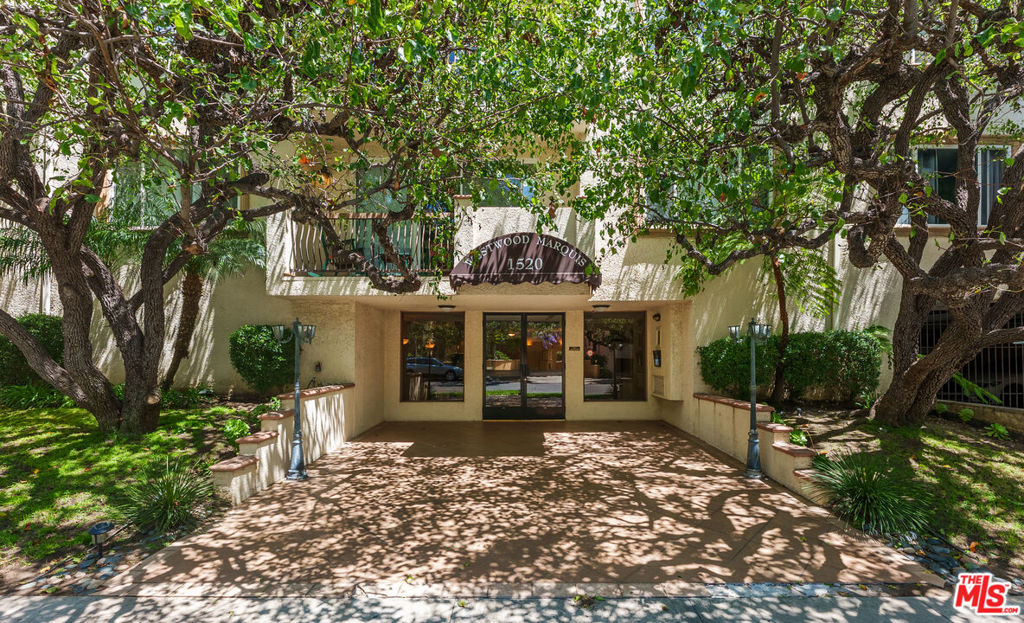 1520 Camden Avenue 105, Los Angeles, CA 90025 — photo 1