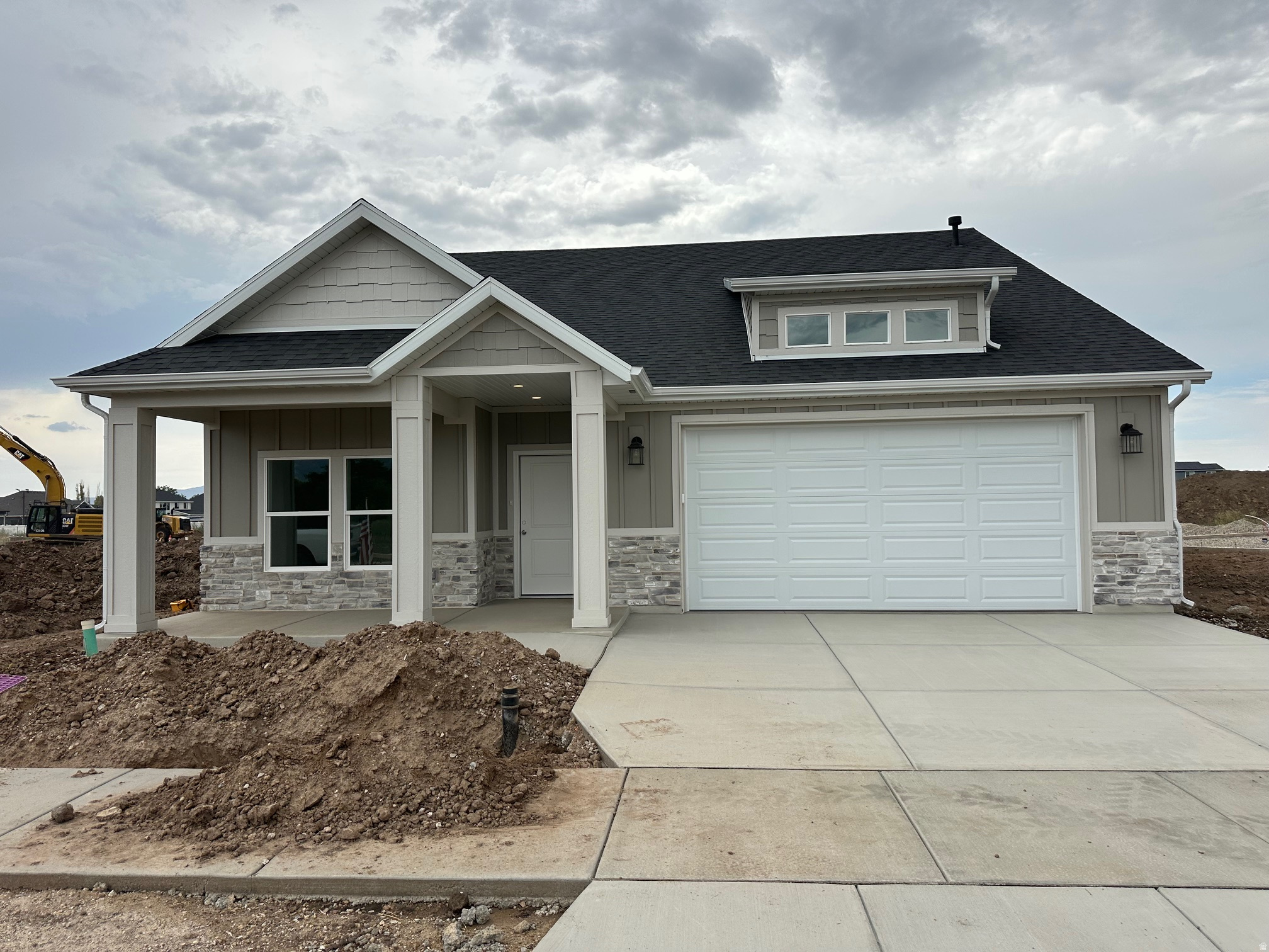 143 N 1275 W #113, Layton, UT 84041 — photo 1