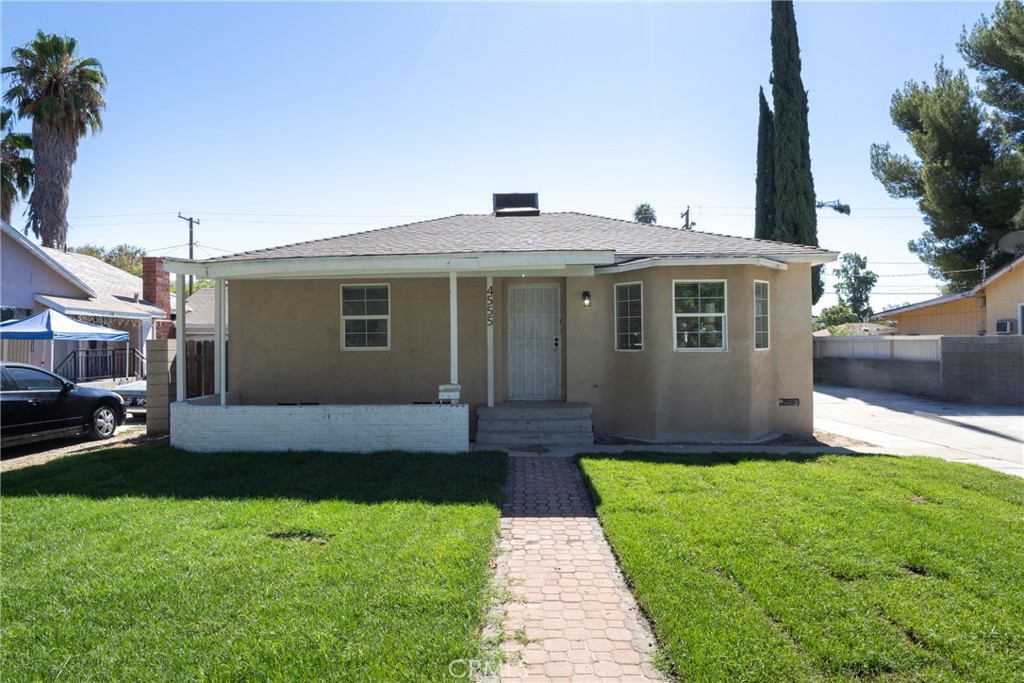 4555 N Stoddard, San Bernardino, CA 92407 — photo 1