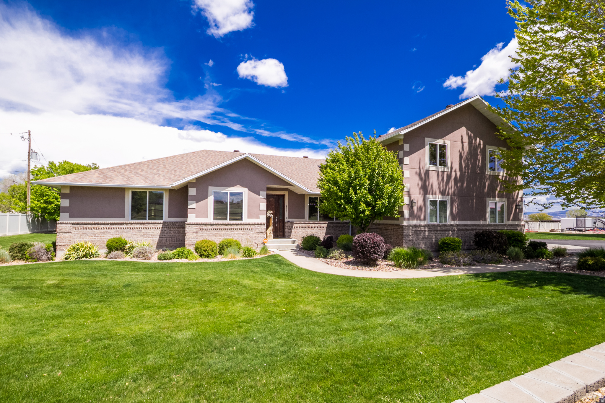4123 S VERNAL AVE, Vernal, UT 84078 — photo 1