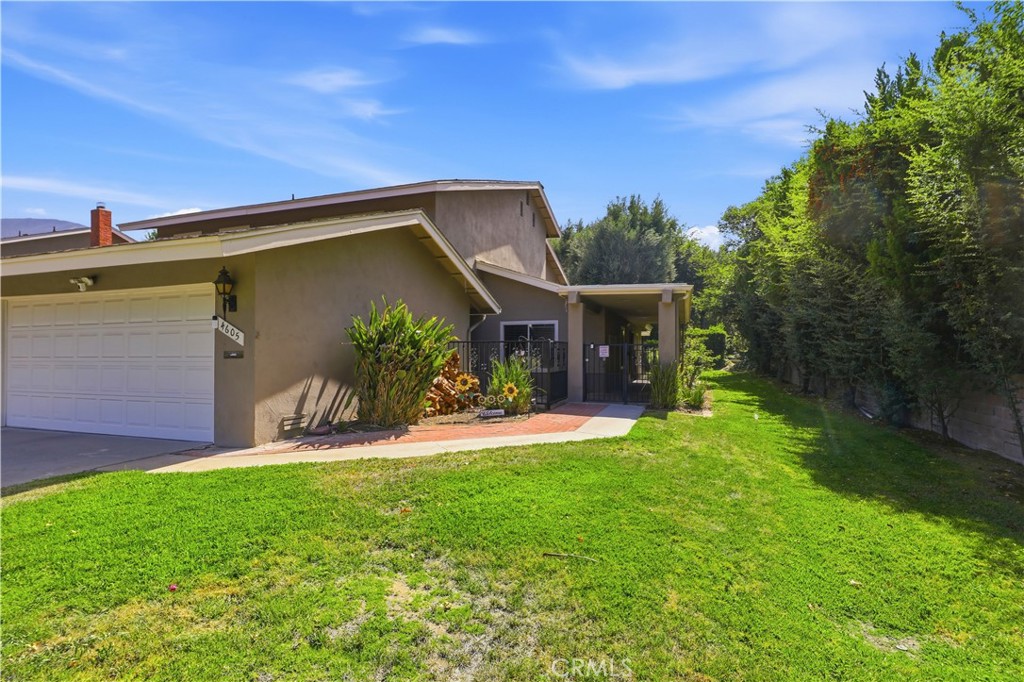 4605 Brentwood, San Bernardino, CA 92407 — photo 1