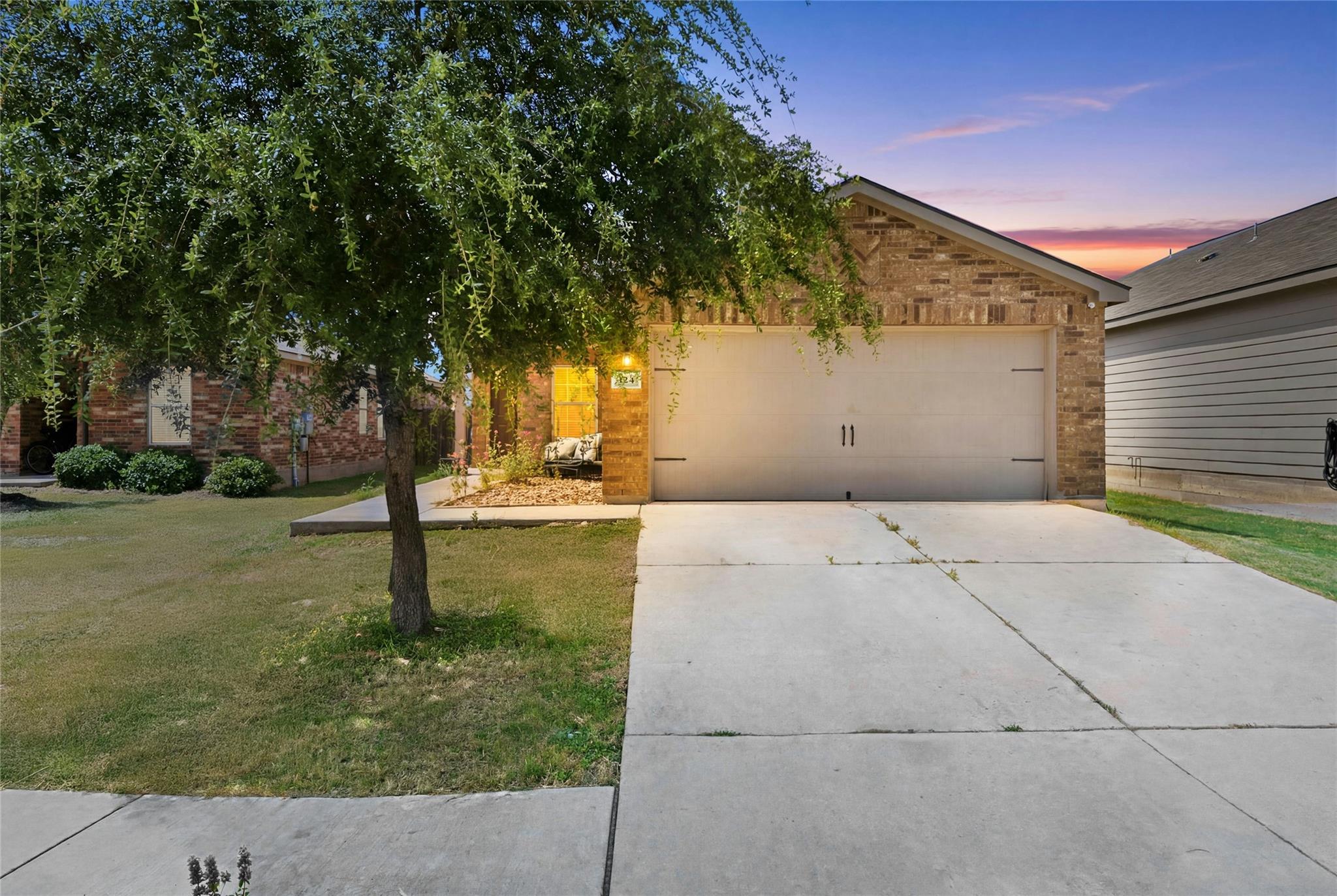 124 Continental, Liberty Hill, TX 78642 — photo 1