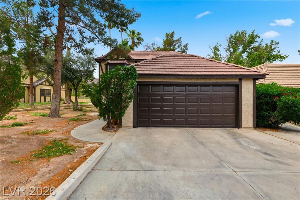 3933  Edgemoor Way, Las Vegas, NV 89121 — photo 1