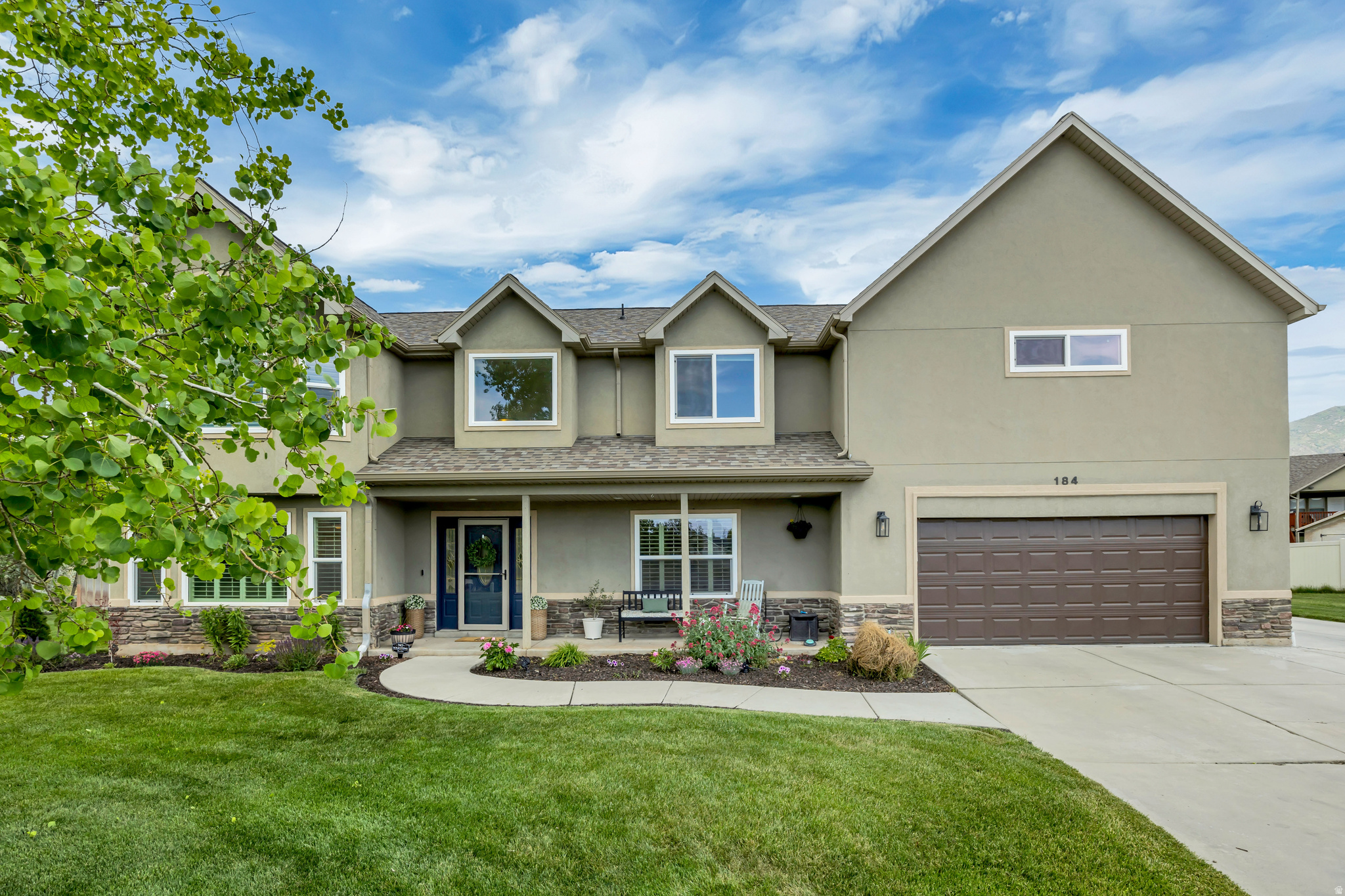184 N FARM CV, Farmington, UT 84025 — photo 1