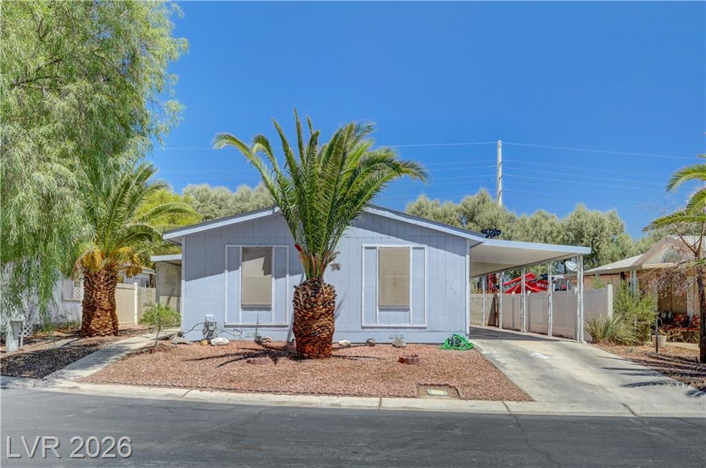 5842 Sassy Rose Drive, Las Vegas, NV 89122 — photo 1