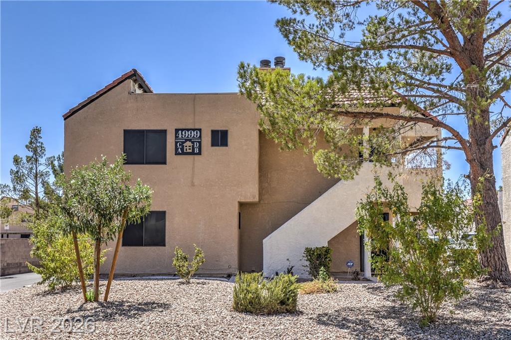 4999  Newport Cove Drive, Las Vegas, NV 89119 — photo 1
