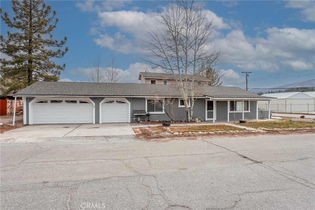 171 W Meadow, Big Bear City, CA 92314 — photo 1