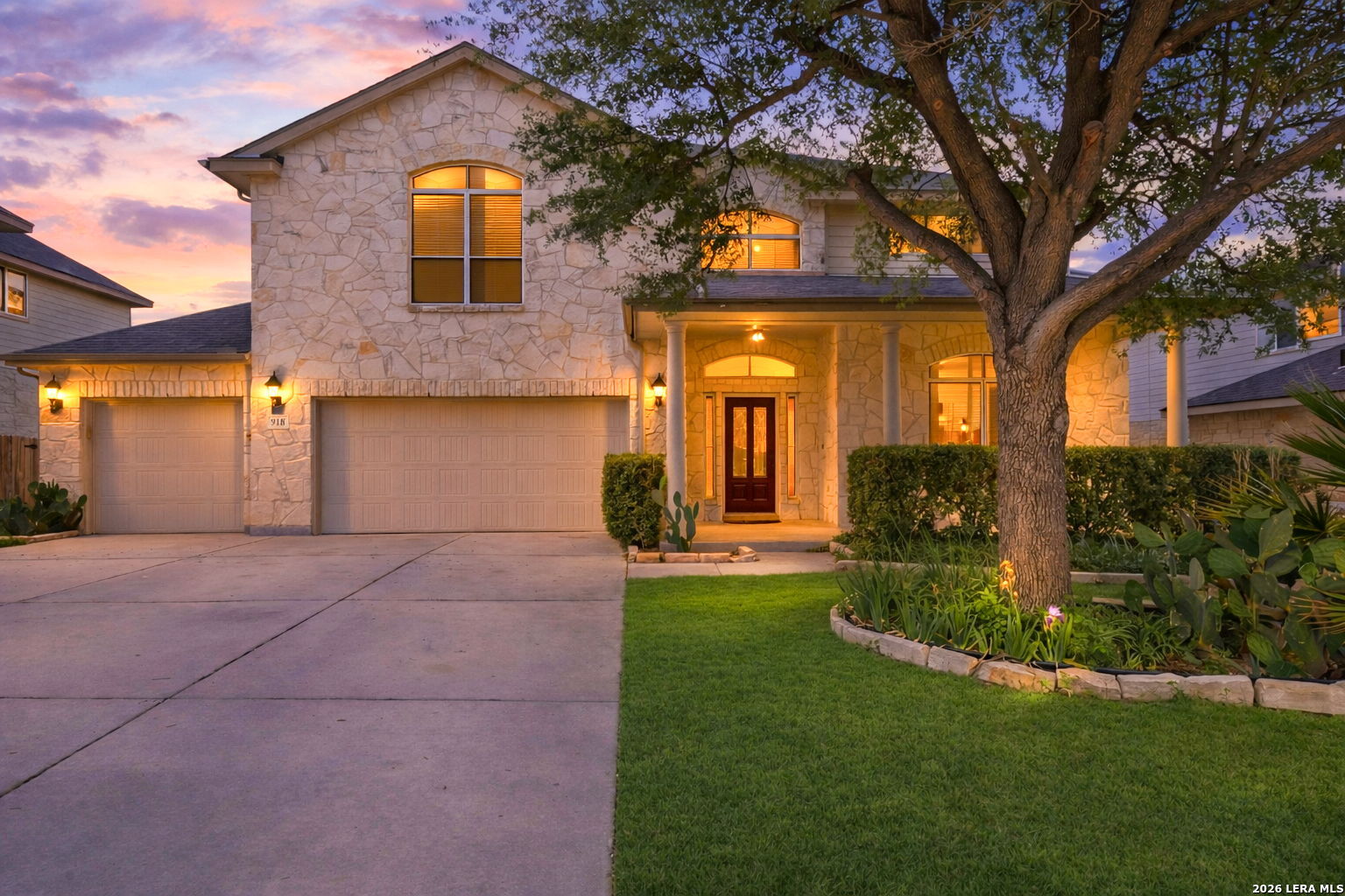 918 Armour Dr, Cibolo, TX 78108 — photo 1