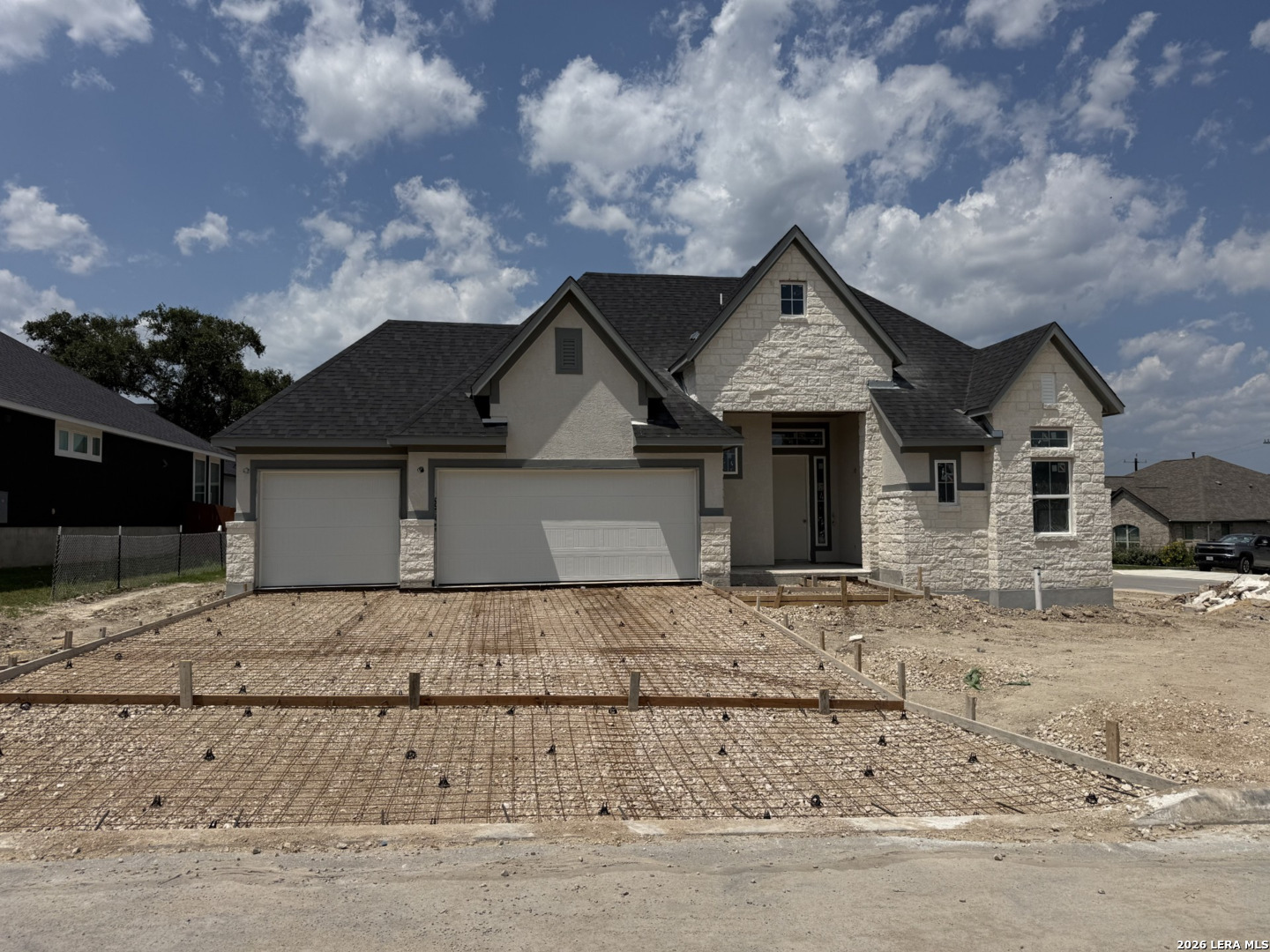 116 Highland Park, Castroville, TX 78009 — photo 1