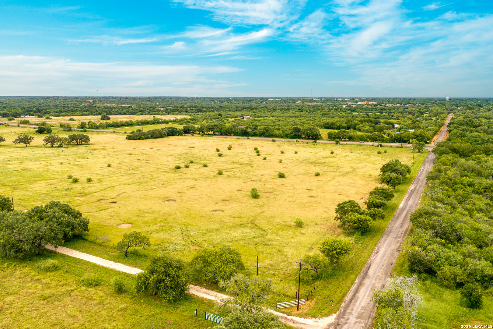 103.56 FM 531, Beeville, TX 78102 — photo 1