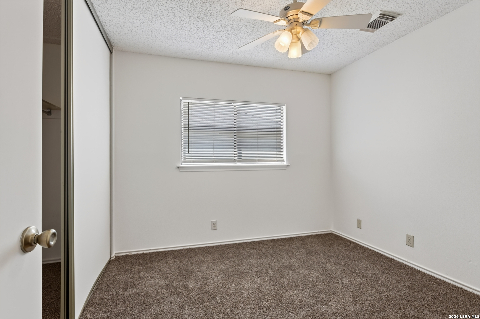 5007 Kenton Trace, ,  78240 — photo 1