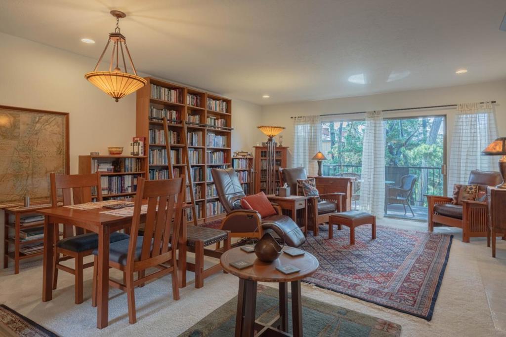 120 Del Mesa Carmel, Carmel, CA 93923 — photo 1