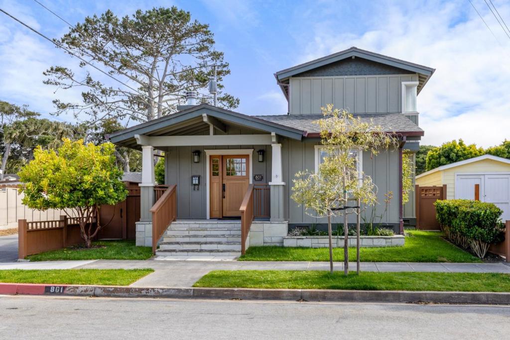 801 Junipero Avenue, Pacific Grove, CA 93950 — photo 1