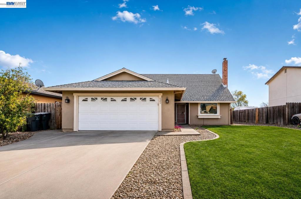 621 Chyrl Way, Suisun City, CA 94585 — photo 1