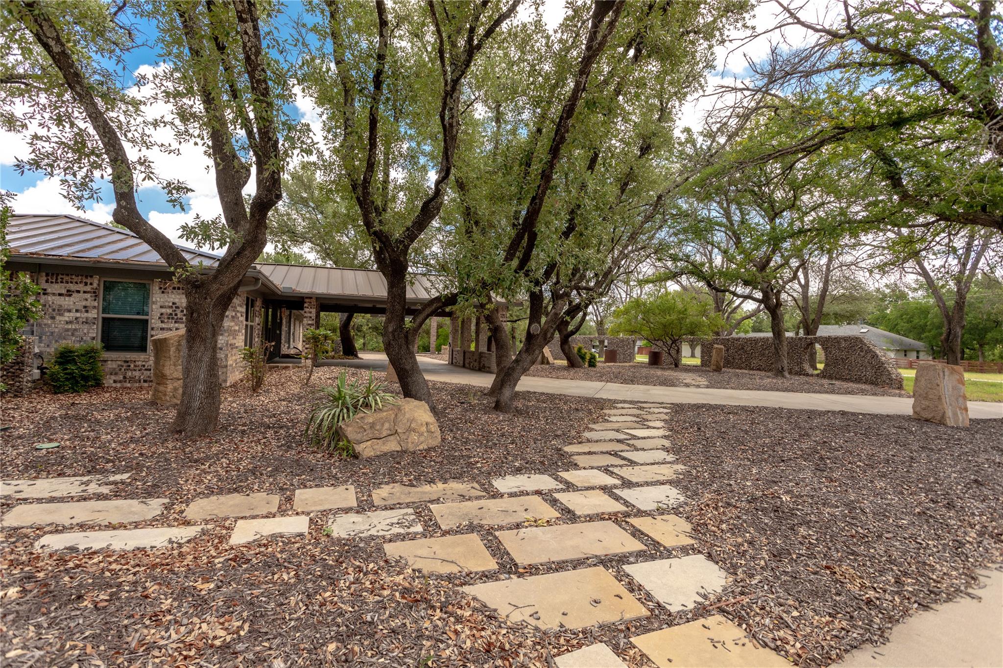 712 Squaw Creek, Willow Park, TX 76087 — photo 1