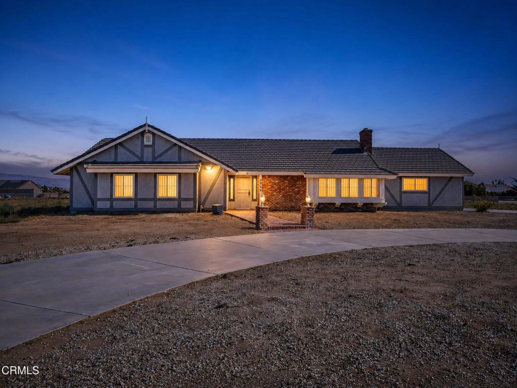 6789 W Avenue A, Rosamond, CA 93560 — photo 1