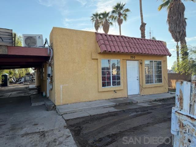 200 Lopez Ct