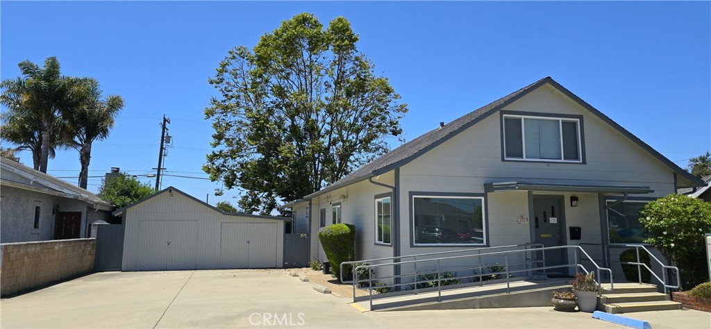 133 N G Street, Lompoc, CA 93436 — photo 1