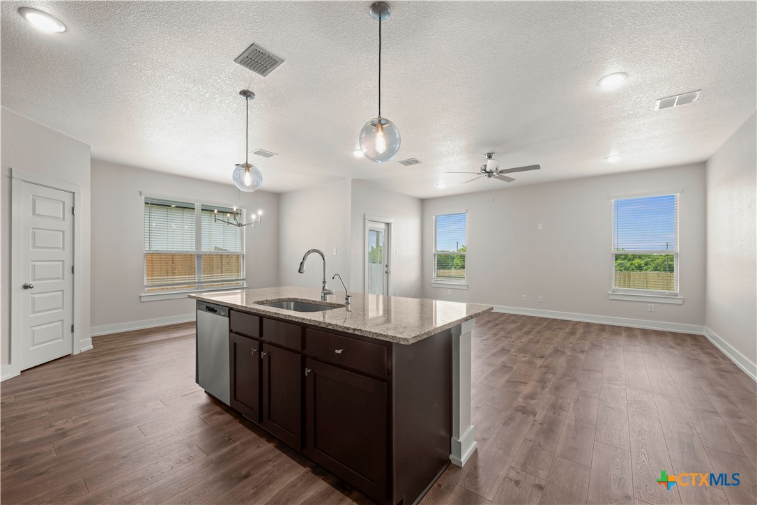 9102 Chalk Maple, Killeen, TX 76542 — photo 1