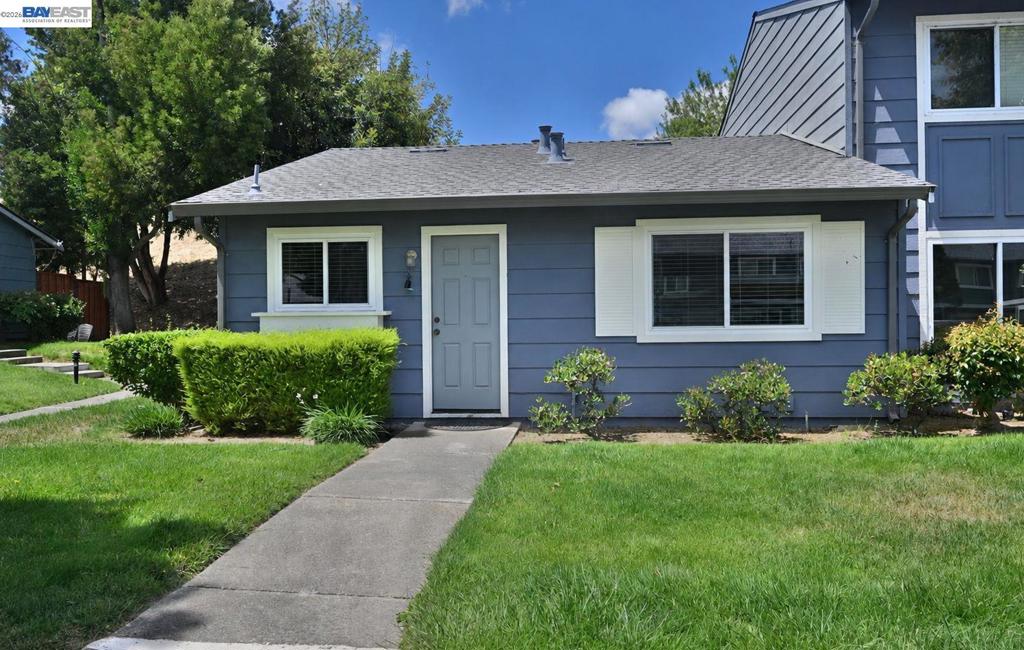 1202 Spring Valley Cmn, Livermore, CA 94551 — photo 1