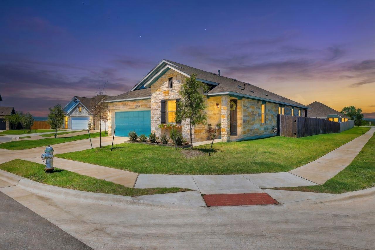 104 Ladolia, San Marcos, TX 78666 — photo 1