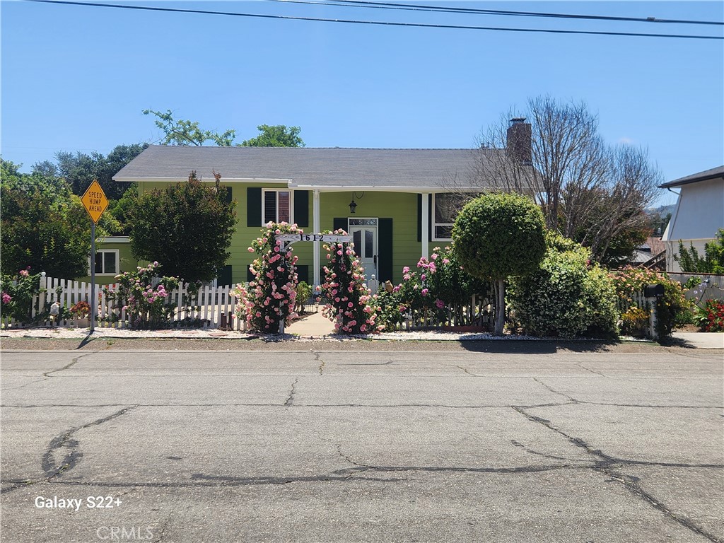 1612 Laurel Avenue