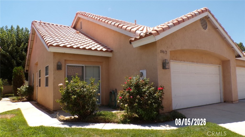 19015 Primrose, Apple Valley, CA 92308 — photo 1