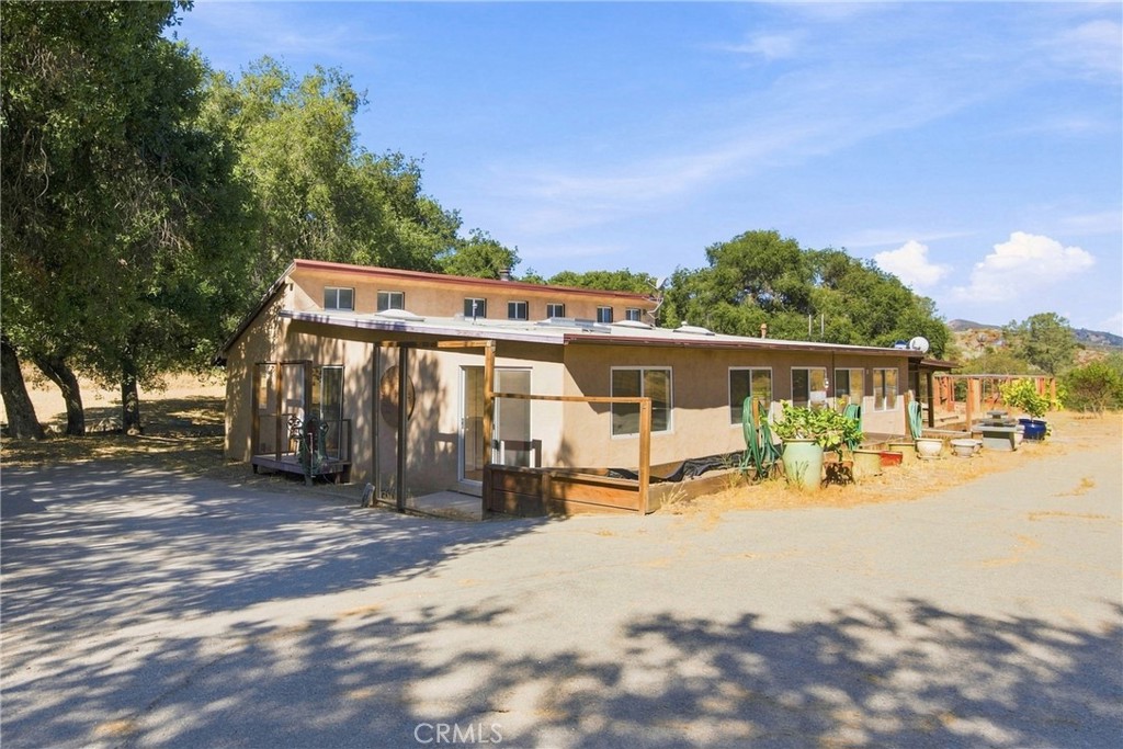5885 Lion Ridge, Creston, CA 93432 — photo 1