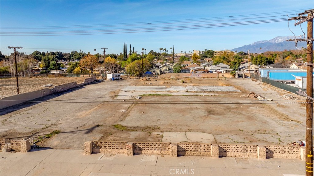 1708 N Mount Vernon Avenue, San Bernardino, CA 92411 — photo 1
