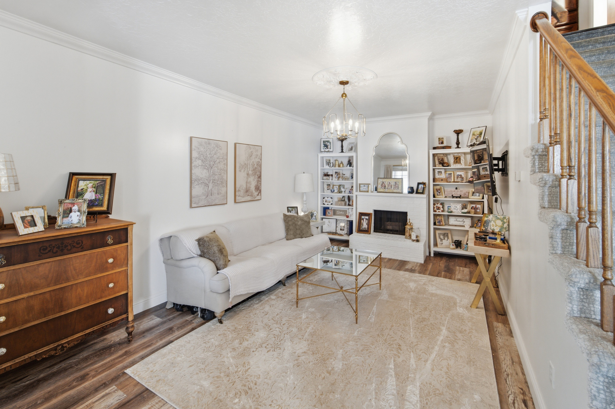 266 W MEADOW LN, Centerville, UT 84014 — photo 1
