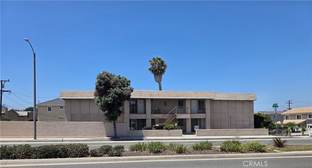 2409 Inglewood Ave., Redondo Beach, CA 90278 — photo 1