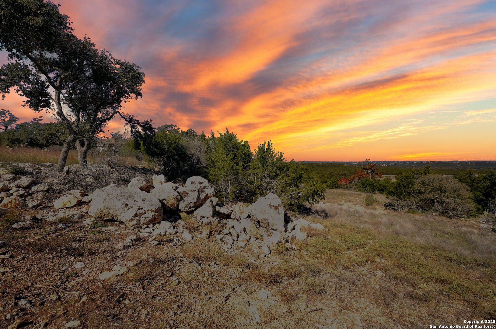 2211 San Jose, Canyon Lake, TX 78133 — photo 1
