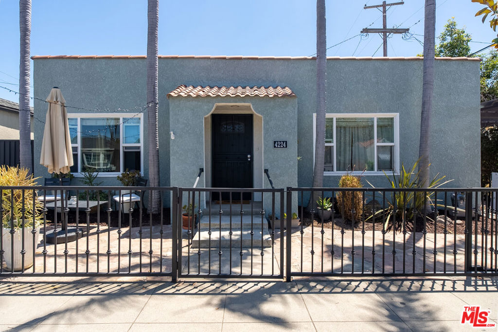 4224 E 11th Street, Long Beach, CA 90804 — photo 1