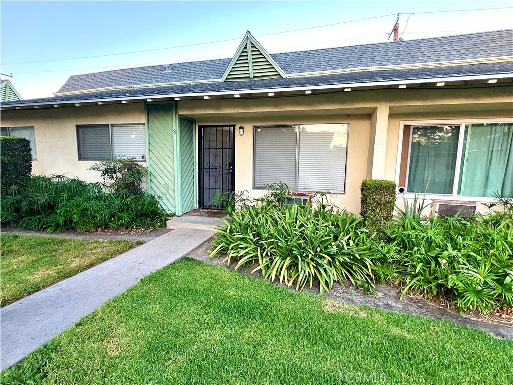 15712 Pasadena 8, Tustin, CA 92780 — photo 1