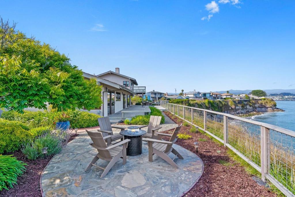 4250 Opal Cliff Drive, Santa Cruz, CA 95062 — photo 1