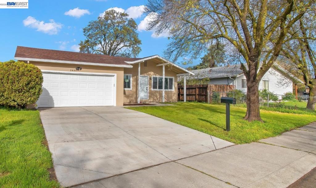 7025 Kermit Ln, Stockton, CA 95207 — photo 1