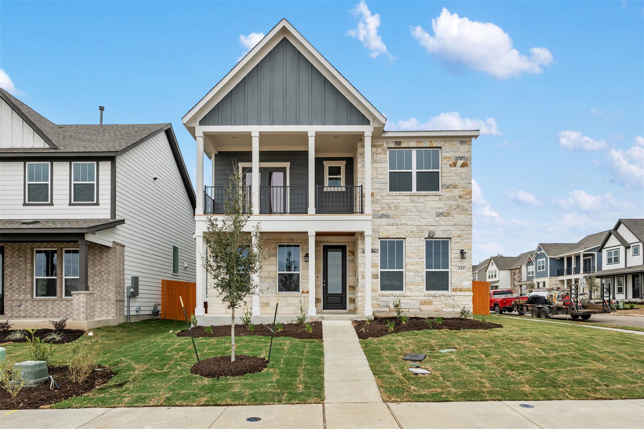 429 Carr Dr, Liberty Hill, TX 78642 — photo 1